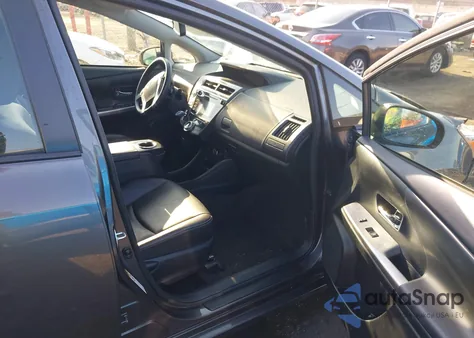 2015 Toyota Prius V Four из США, поврежденный, VIN JTDZN3EU6FJ032573